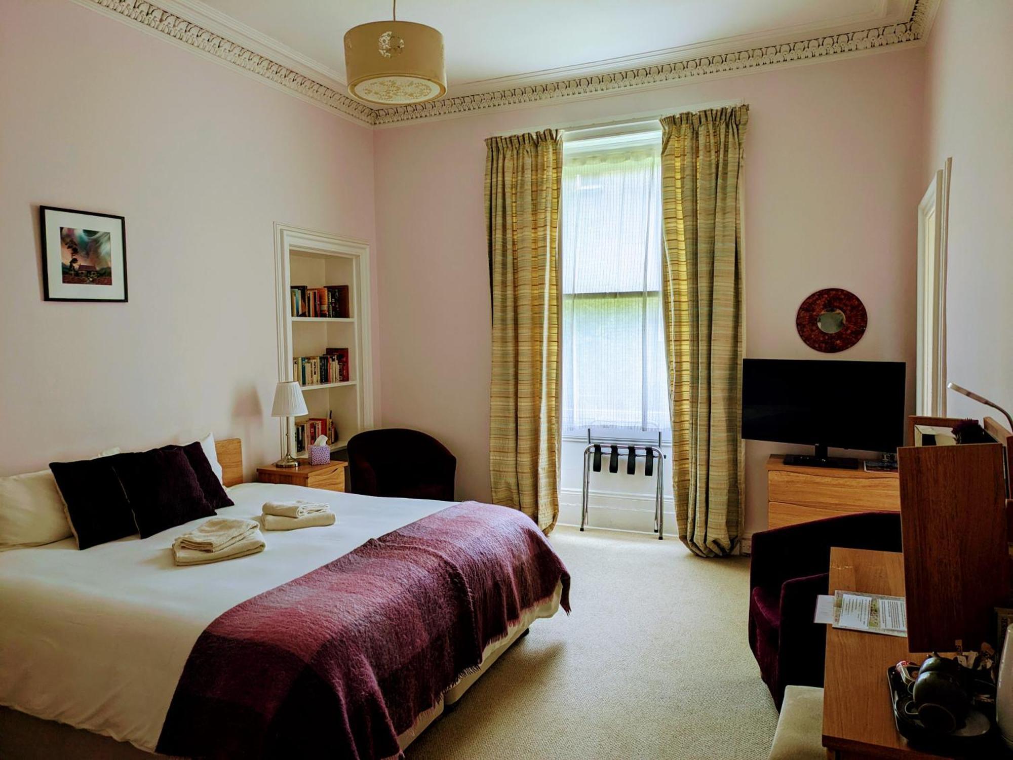 Mccrae'S Bed And Breakfast — Photos 1